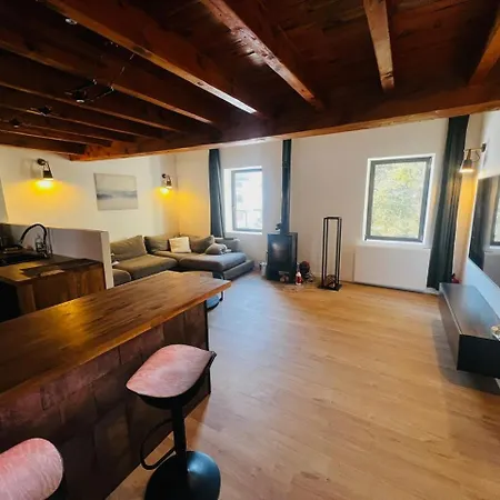 Maison De Margaux - Montagne *